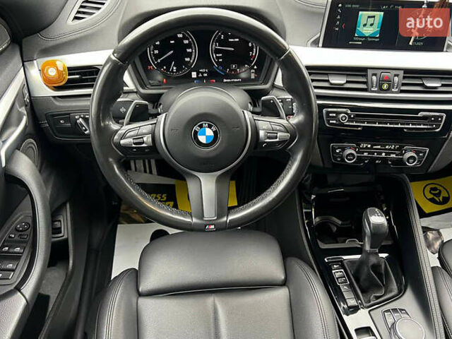 Серый БМВ X2, объемом двигателя 2 л и пробегом 145 тыс. км за 21500 $, фото 11 на Automoto.ua