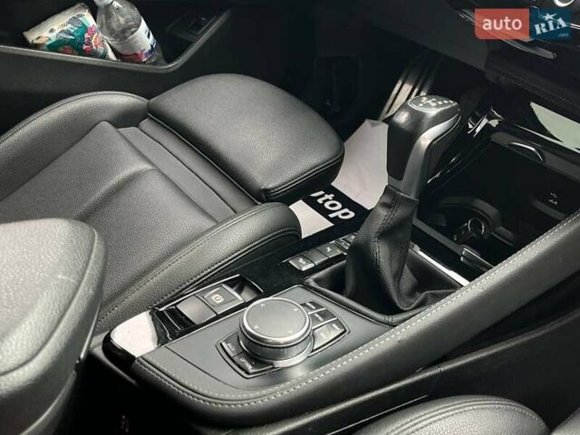 Серый БМВ X2, объемом двигателя 2 л и пробегом 130 тыс. км за 21990 $, фото 5 на Automoto.ua