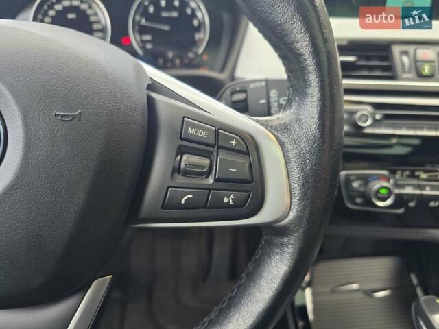 Сірий БМВ X2, об'ємом двигуна 2 л та пробігом 57 тис. км за 21499 $, фото 71 на Automoto.ua