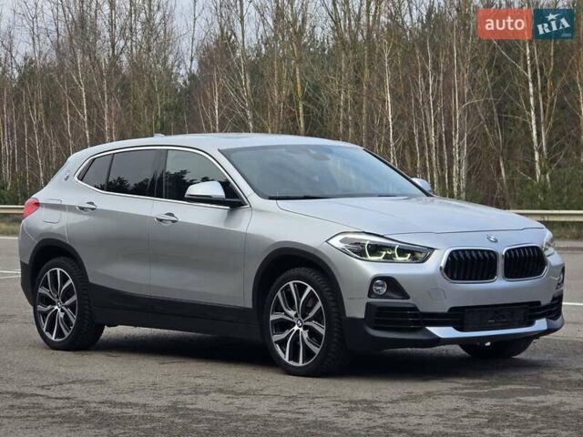 Сірий БМВ X2, об'ємом двигуна 2 л та пробігом 57 тис. км за 21499 $, фото 10 на Automoto.ua