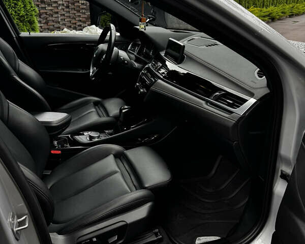 Серый БМВ X2, объемом двигателя 2 л и пробегом 114 тыс. км за 25000 $, фото 29 на Automoto.ua