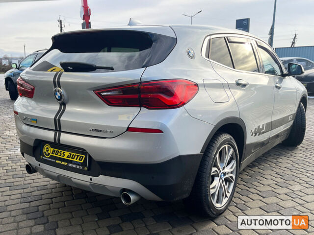 Серый БМВ X2, объемом двигателя 2 л и пробегом 86 тыс. км за 25990 $, фото 6 на Automoto.ua