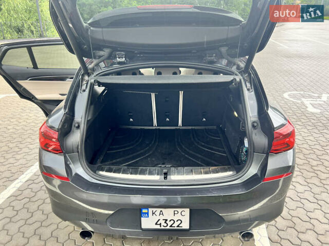 Серый БМВ X2, объемом двигателя 2 л и пробегом 75 тыс. км за 24000 $, фото 8 на Automoto.ua