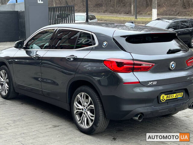 Серый БМВ X2, объемом двигателя 2 л и пробегом 43 тыс. км за 28000 $, фото 3 на Automoto.ua