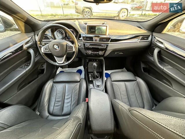 БМВ X2 2018 в Луцке на Automoto.ua Серый БМВ X2, объемом двигателя 2 л и пробегом 133 тыс. км за 12900 $, фото 15 на Automoto.ua