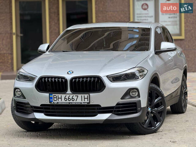 Сірий БМВ X2, об'ємом двигуна 2 л та пробігом 133 тис. км за 22700 $, фото 2 на Automoto.ua
