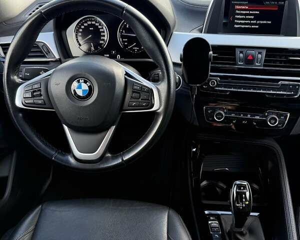 Серый БМВ X2, объемом двигателя 2 л и пробегом 99 тыс. км за 24000 $, фото 11 на Automoto.ua