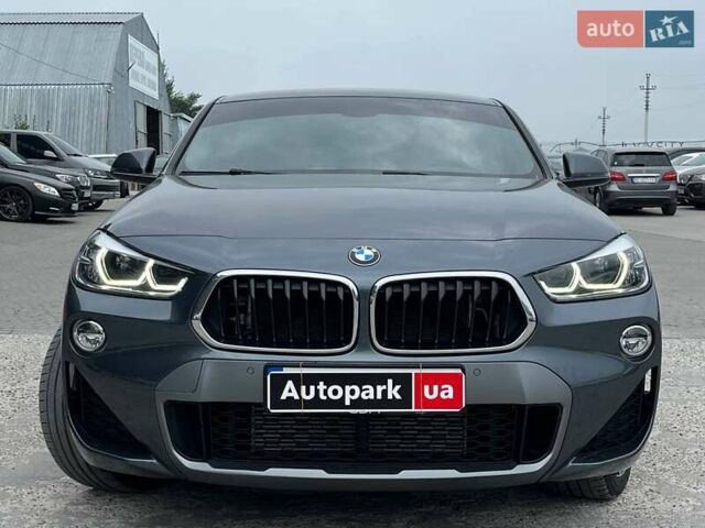 Серый БМВ X2, объемом двигателя 2 л и пробегом 130 тыс. км за 21990 $, фото 1 на Automoto.ua