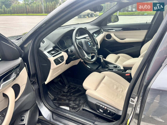 Серый БМВ X2, объемом двигателя 2 л и пробегом 75 тыс. км за 24000 $, фото 5 на Automoto.ua