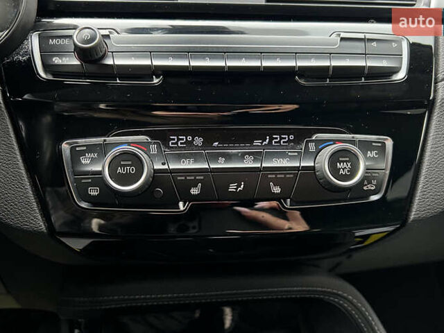 Серый БМВ X2, объемом двигателя 2 л и пробегом 101 тыс. км за 24800 $, фото 15 на Automoto.ua