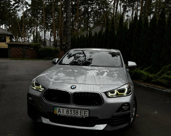 Серый БМВ X2, объемом двигателя 2 л и пробегом 114 тыс. км за 25000 $, фото 6 на Automoto.ua