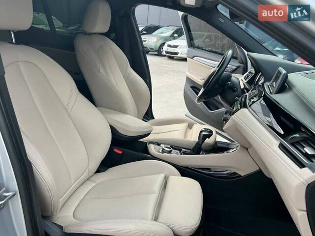 Серый БМВ X2, объемом двигателя 2 л и пробегом 64 тыс. км за 19640 $, фото 42 на Automoto.ua