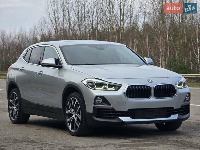 Сірий БМВ X2, об'ємом двигуна 2 л та пробігом 57 тис. км за 21499 $, фото 11 на Automoto.ua