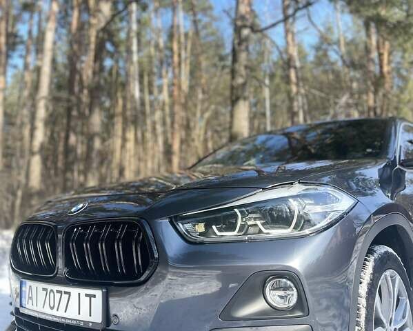 Сірий БМВ X2, об'ємом двигуна 2 л та пробігом 89 тис. км за 27300 $, фото 6 на Automoto.ua