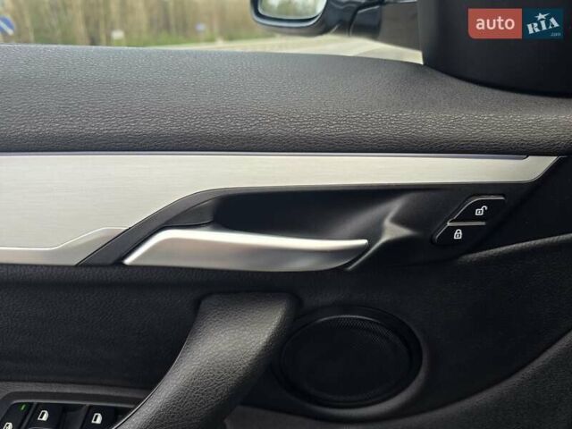 Сірий БМВ X2, об'ємом двигуна 2 л та пробігом 57 тис. км за 21499 $, фото 39 на Automoto.ua