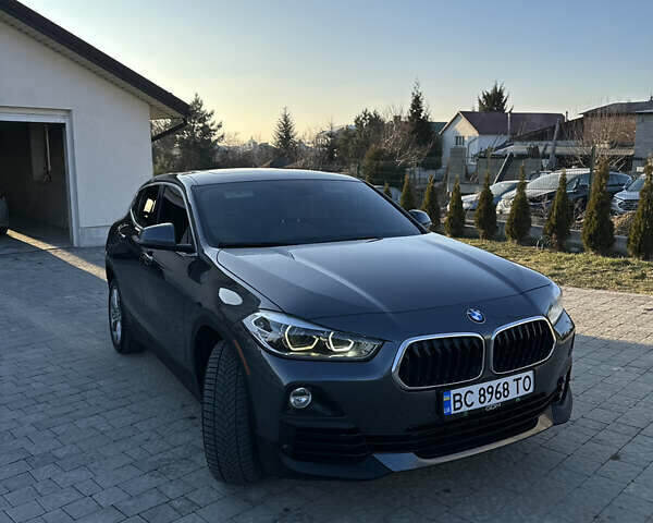 Серый БМВ X2, объемом двигателя 2 л и пробегом 138 тыс. км за 19900 $, фото 8 на Automoto.ua