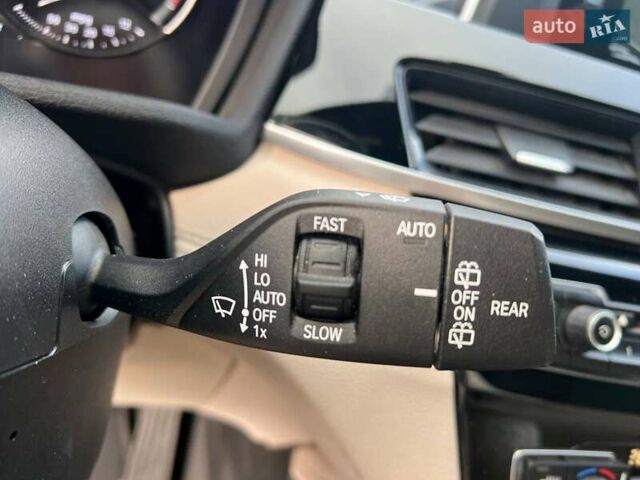 Серый БМВ X2, объемом двигателя 2 л и пробегом 64 тыс. км за 19640 $, фото 25 на Automoto.ua