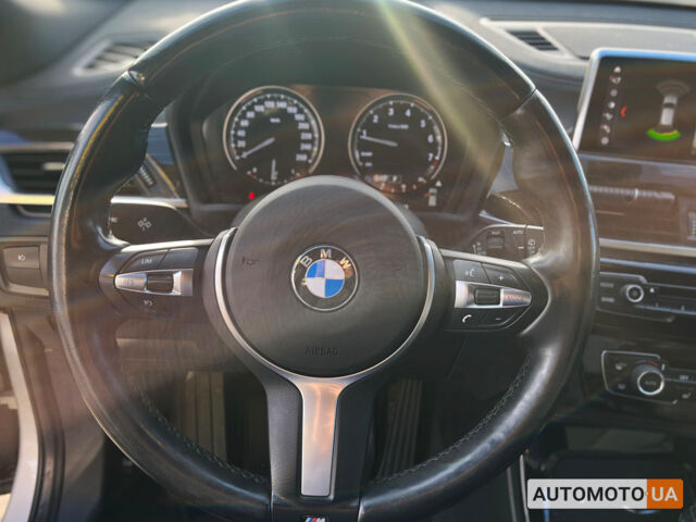 Серый БМВ X2, объемом двигателя 2 л и пробегом 86 тыс. км за 25990 $, фото 11 на Automoto.ua