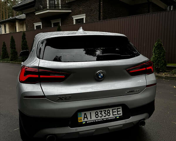 Серый БМВ X2, объемом двигателя 2 л и пробегом 114 тыс. км за 25000 $, фото 3 на Automoto.ua