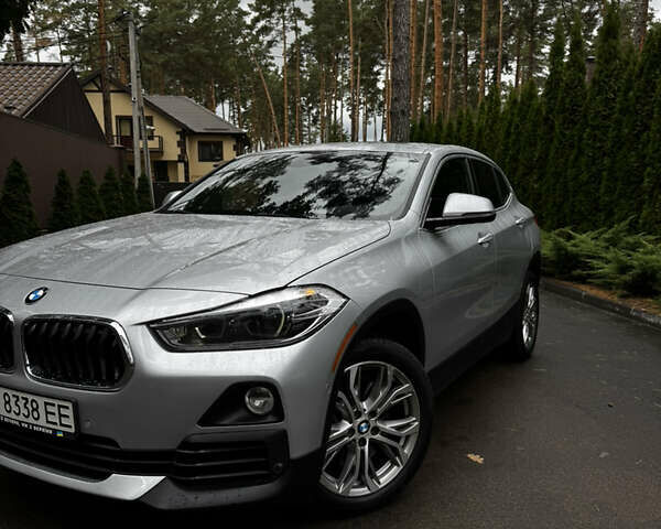 Серый БМВ X2, объемом двигателя 2 л и пробегом 114 тыс. км за 25000 $, фото 1 на Automoto.ua