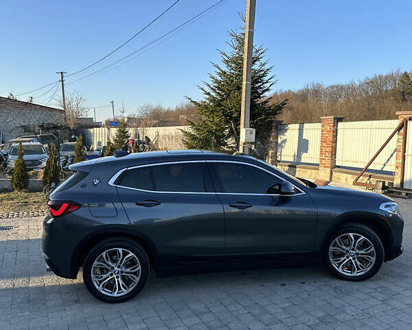Серый БМВ X2, объемом двигателя 2 л и пробегом 138 тыс. км за 19900 $, фото 7 на Automoto.ua