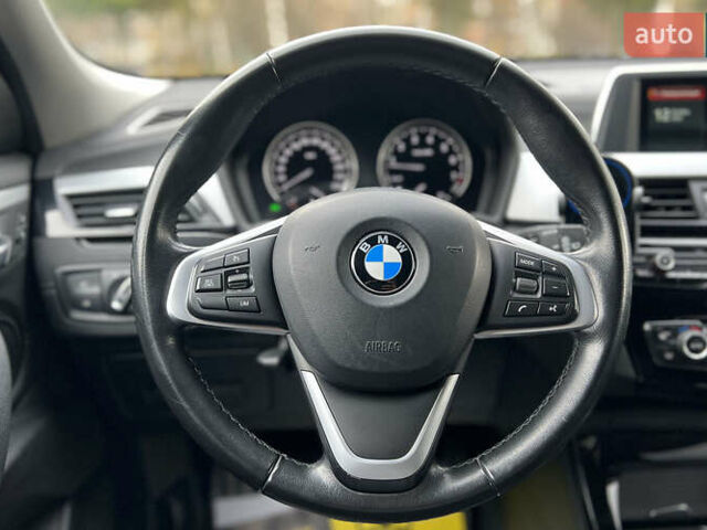 Серый БМВ X2, объемом двигателя 2 л и пробегом 101 тыс. км за 24800 $, фото 9 на Automoto.ua