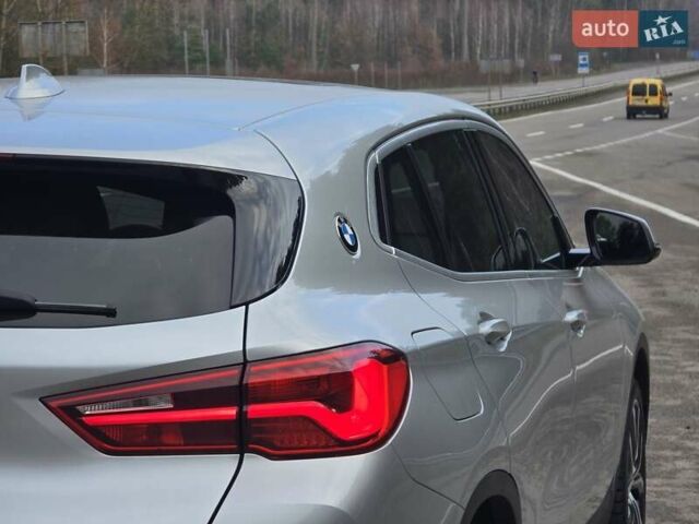 Сірий БМВ X2, об'ємом двигуна 2 л та пробігом 57 тис. км за 21499 $, фото 27 на Automoto.ua