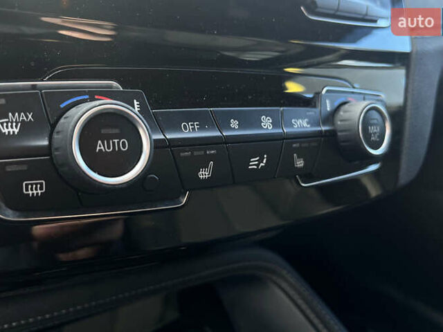 Серый БМВ X2, объемом двигателя 2 л и пробегом 87 тыс. км за 24000 $, фото 18 на Automoto.ua