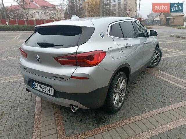 Серый БМВ X2, объемом двигателя 2 л и пробегом 107 тыс. км за 19700 $, фото 5 на Automoto.ua
