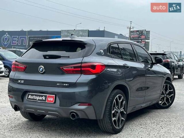 Серый БМВ X2, объемом двигателя 2 л и пробегом 130 тыс. км за 21990 $, фото 41 на Automoto.ua