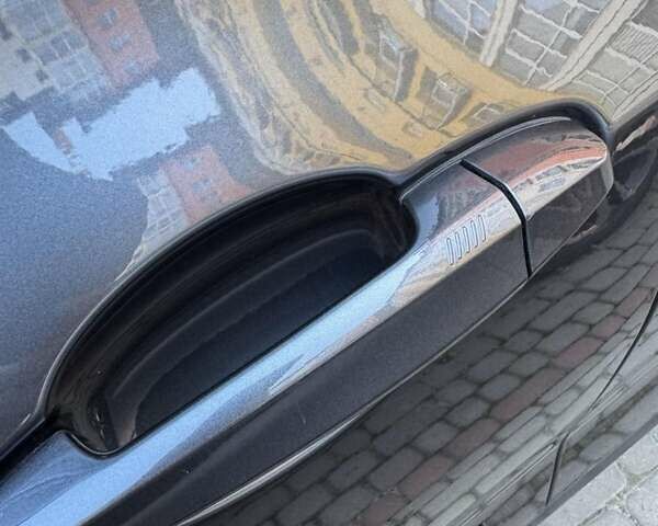 Серый БМВ X2, объемом двигателя 2 л и пробегом 141 тыс. км за 21500 $, фото 5 на Automoto.ua