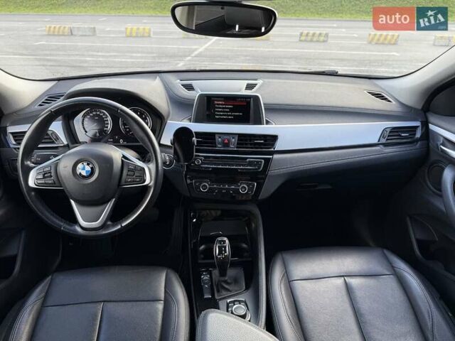 Серый БМВ X2, объемом двигателя 2 л и пробегом 99 тыс. км за 24000 $, фото 7 на Automoto.ua