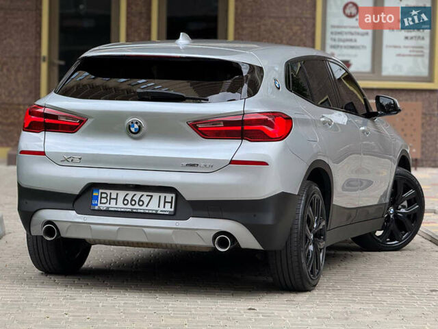 Сірий БМВ X2, об'ємом двигуна 2 л та пробігом 133 тис. км за 22700 $, фото 9 на Automoto.ua