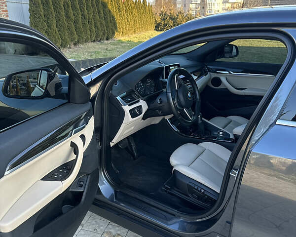 Серый БМВ X2, объемом двигателя 2 л и пробегом 138 тыс. км за 19900 $, фото 10 на Automoto.ua