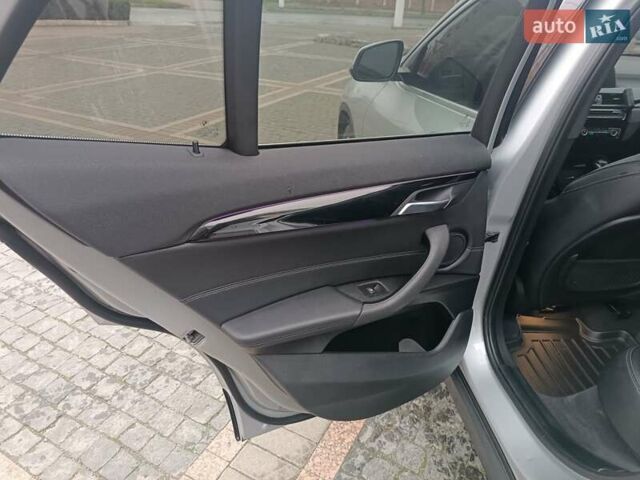 Серый БМВ X2, объемом двигателя 2 л и пробегом 107 тыс. км за 19700 $, фото 13 на Automoto.ua