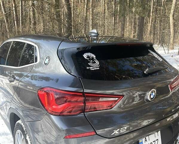 Сірий БМВ X2, об'ємом двигуна 2 л та пробігом 89 тис. км за 27300 $, фото 4 на Automoto.ua