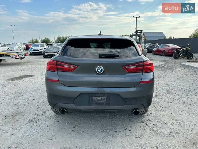 Серый БМВ X2, объемом двигателя 0 л и пробегом 119 тыс. км за 14500 $, фото 4 на Automoto.ua