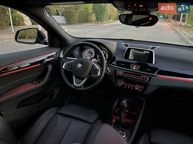 Серый БМВ X2, объемом двигателя 2 л и пробегом 34 тыс. км за 21900 $, фото 19 на Automoto.ua