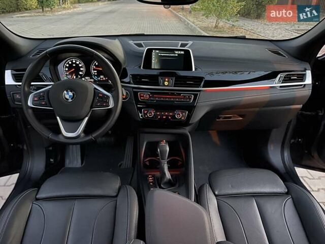 Серый БМВ X2, объемом двигателя 2 л и пробегом 34 тыс. км за 21900 $, фото 18 на Automoto.ua
