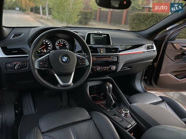 Серый БМВ X2, объемом двигателя 2 л и пробегом 34 тыс. км за 21900 $, фото 15 на Automoto.ua