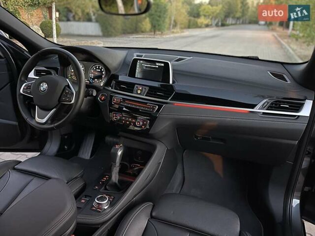 Серый БМВ X2, объемом двигателя 2 л и пробегом 34 тыс. км за 21900 $, фото 16 на Automoto.ua