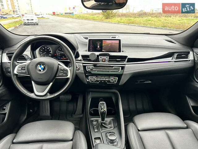 Серый БМВ X2, объемом двигателя 2 л и пробегом 81 тыс. км за 22900 $, фото 57 на Automoto.ua