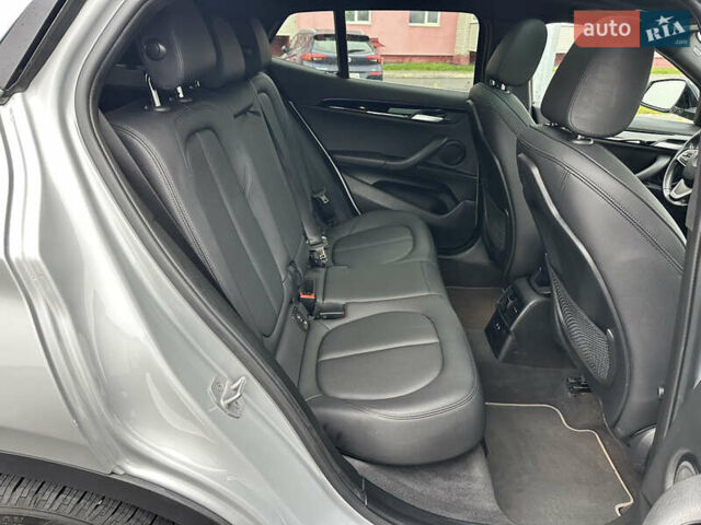 Серый БМВ X2, объемом двигателя 2 л и пробегом 81 тыс. км за 22900 $, фото 61 на Automoto.ua