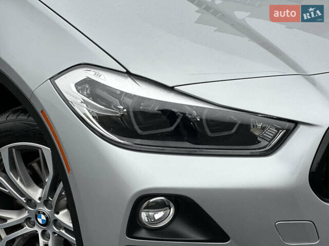 Серый БМВ X2, объемом двигателя 2 л и пробегом 81 тыс. км за 22900 $, фото 19 на Automoto.ua