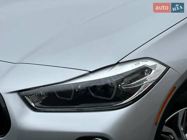 Серый БМВ X2, объемом двигателя 2 л и пробегом 81 тыс. км за 22900 $, фото 2 на Automoto.ua