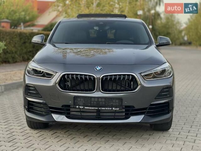 Серый БМВ X2, объемом двигателя 2 л и пробегом 34 тыс. км за 21900 $, фото 6 на Automoto.ua