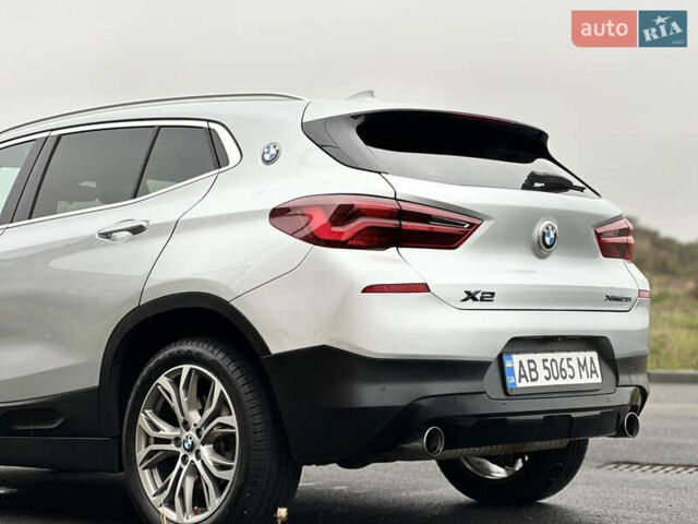 Серый БМВ X2, объемом двигателя 2 л и пробегом 81 тыс. км за 22900 $, фото 16 на Automoto.ua