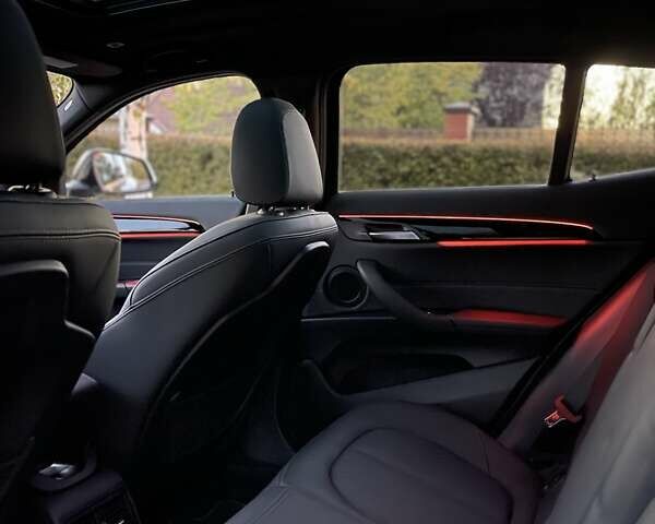 Серый БМВ X2, объемом двигателя 2 л и пробегом 34 тыс. км за 21900 $, фото 21 на Automoto.ua