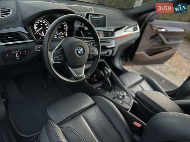 Серый БМВ X2, объемом двигателя 2 л и пробегом 34 тыс. км за 21900 $, фото 13 на Automoto.ua