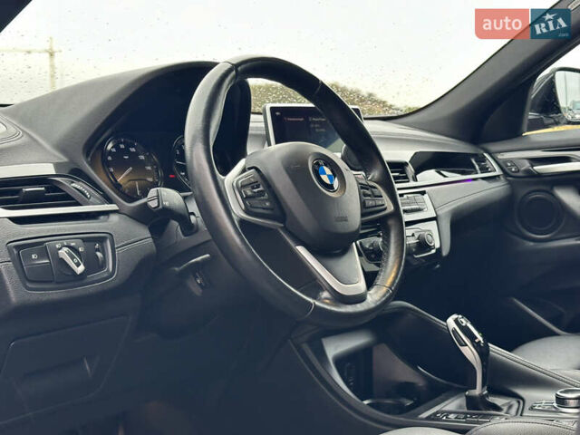 Серый БМВ X2, объемом двигателя 2 л и пробегом 81 тыс. км за 22900 $, фото 36 на Automoto.ua